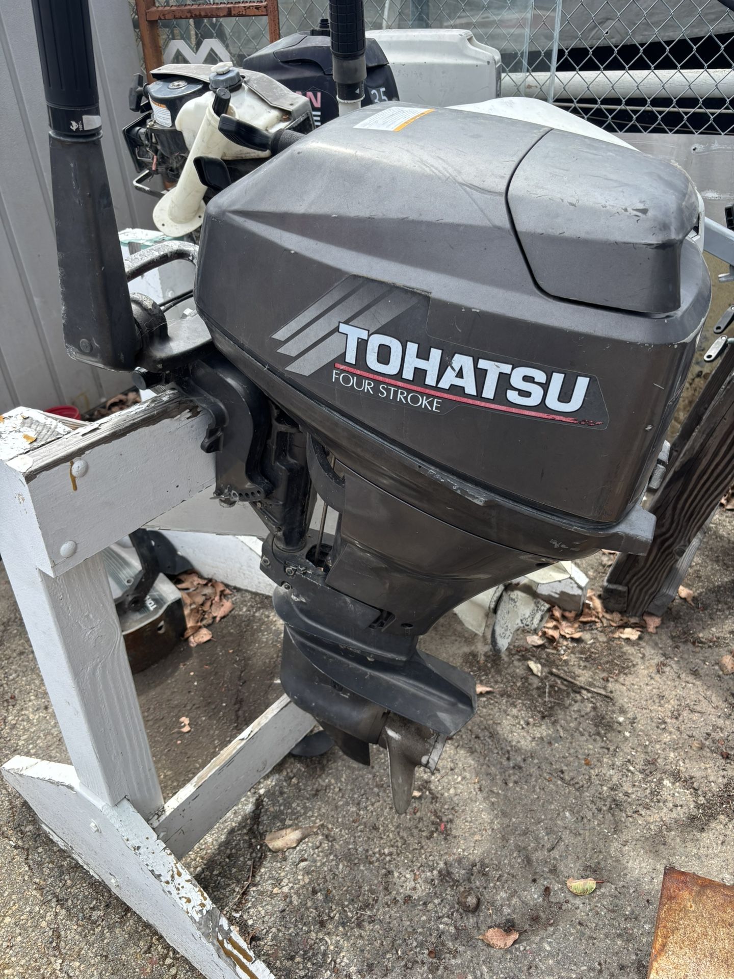 Tohastu 9.8HP Outboard