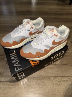 Nike Air Max 1 Patta Collab with bracelet