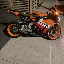 2013 Honda CBR 1000 RR ABS