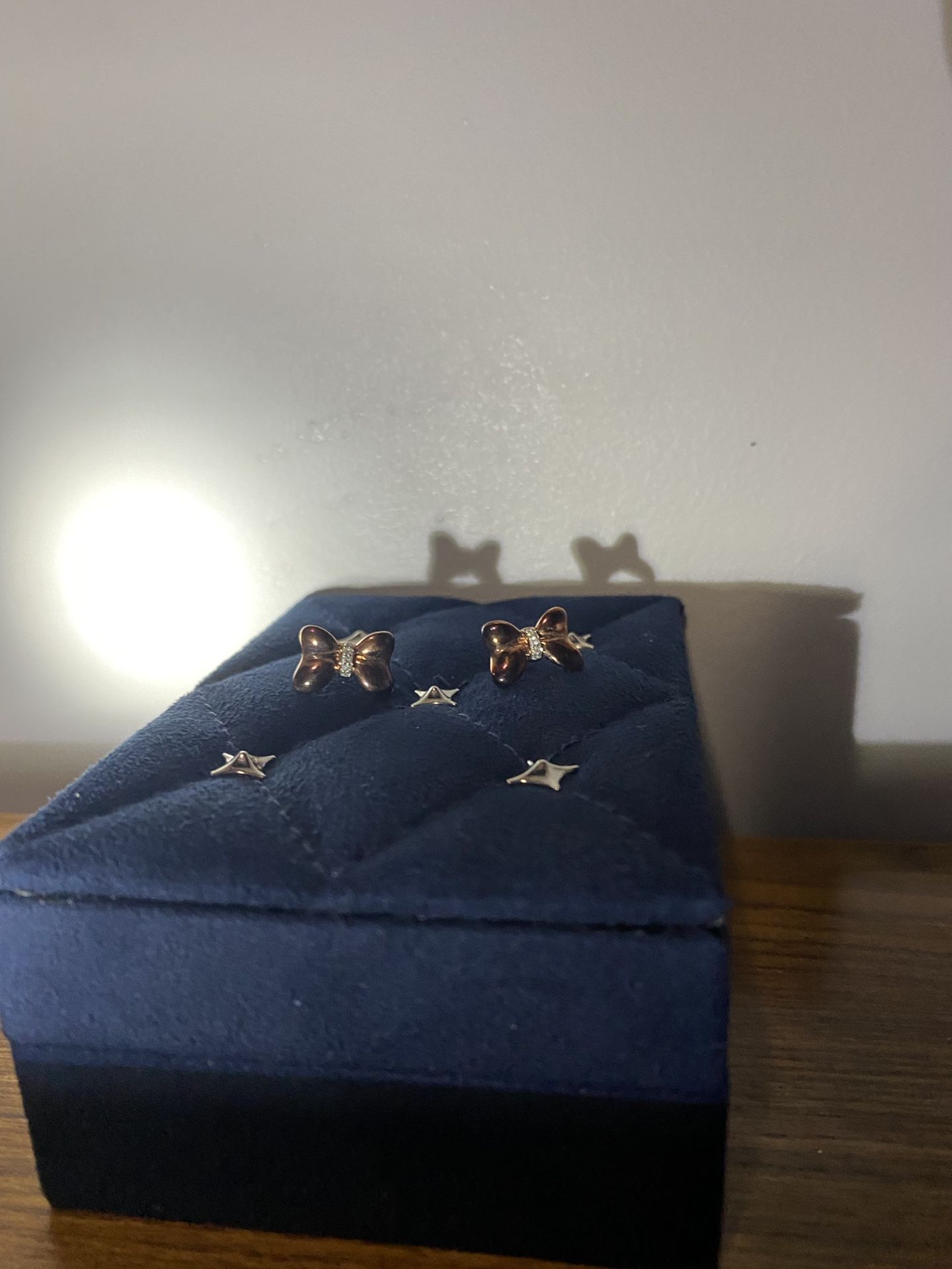 Disney Minnie Earring