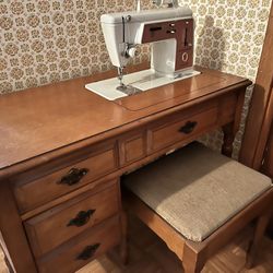 Singer Sewing Machine Desk/stool