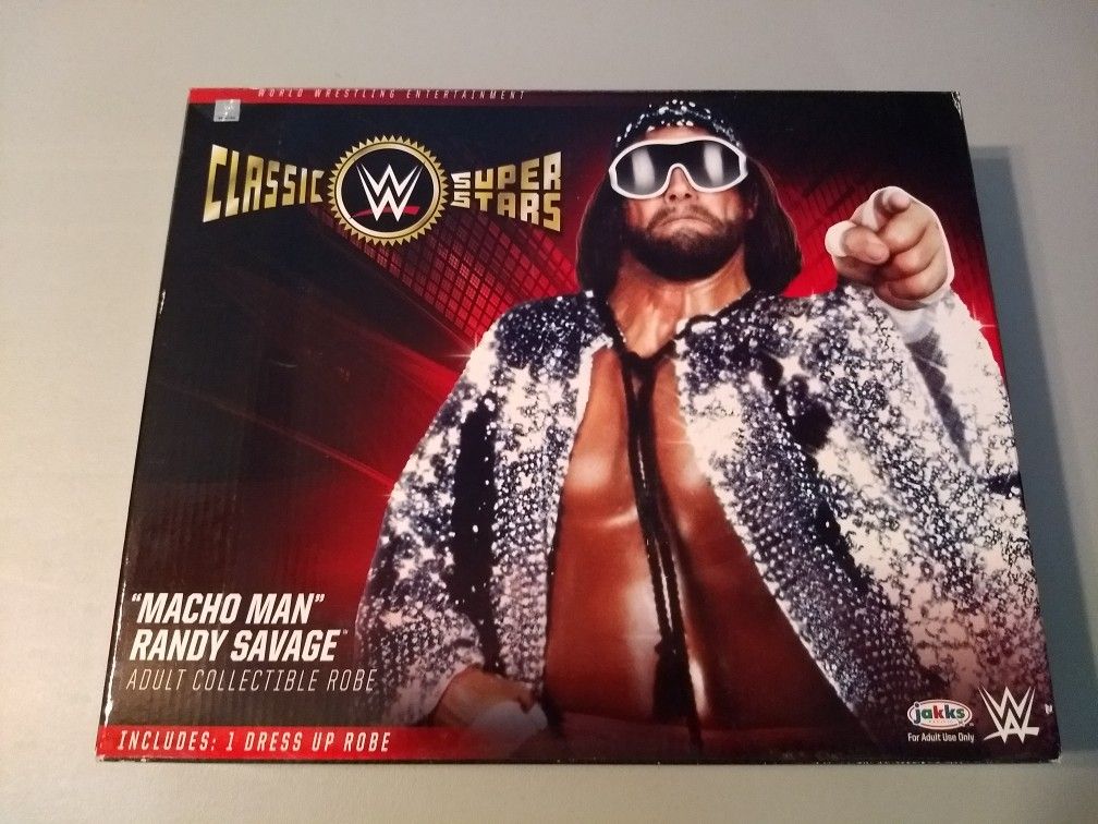 WWE classic superstars toys r us exclusive macho Man Randy Savage Robe