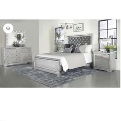 New King Bedroom Set 