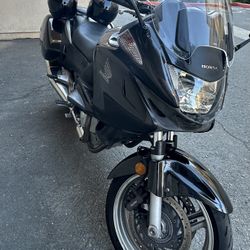 2011 Honda NT700V Deauville