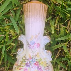 Antique Ceramic and Brass Hand Painted Floral Design Table Lamp 