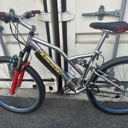 Mountain Bike “ Kawasaki “ Cromada, En Excelente Condición