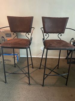 High chairs (patio, bar stools)