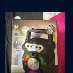 Bluetooth® SOUND PAL WIRELESS SPEAKER