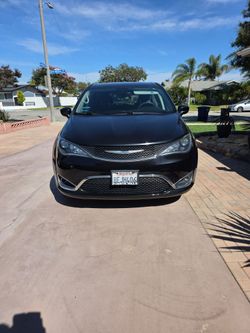 2018 Chrysler Pacifica