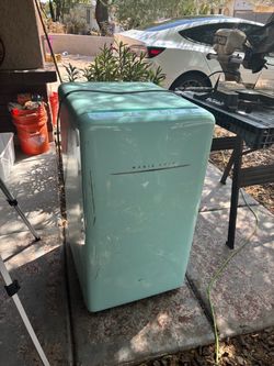 Magic Chef Retro Mini Fridge Mint Green