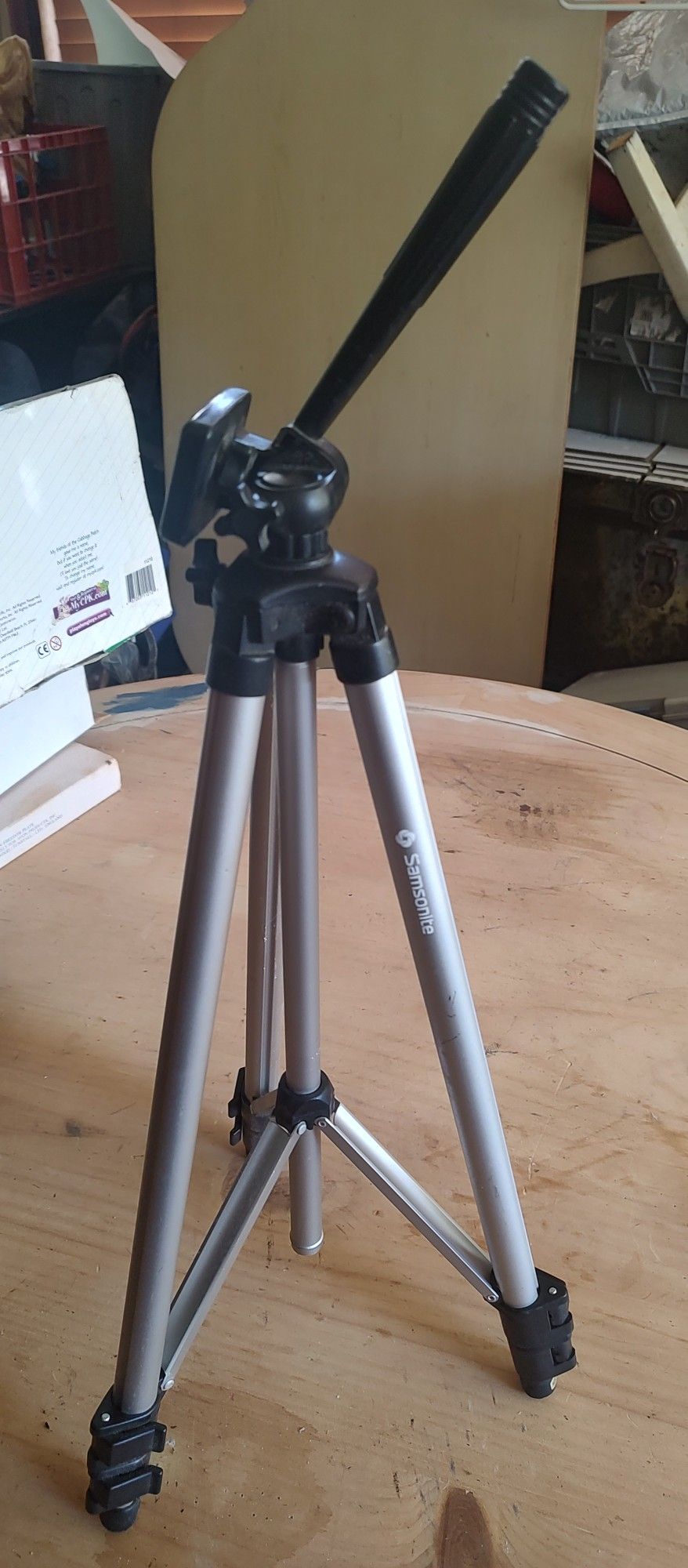 Samsonite Tripod Lightweight for Photo Video +