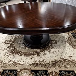 Dining Table With 4 Chairs And Table Cover