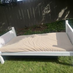 Free Kids Twin bed And Mattress