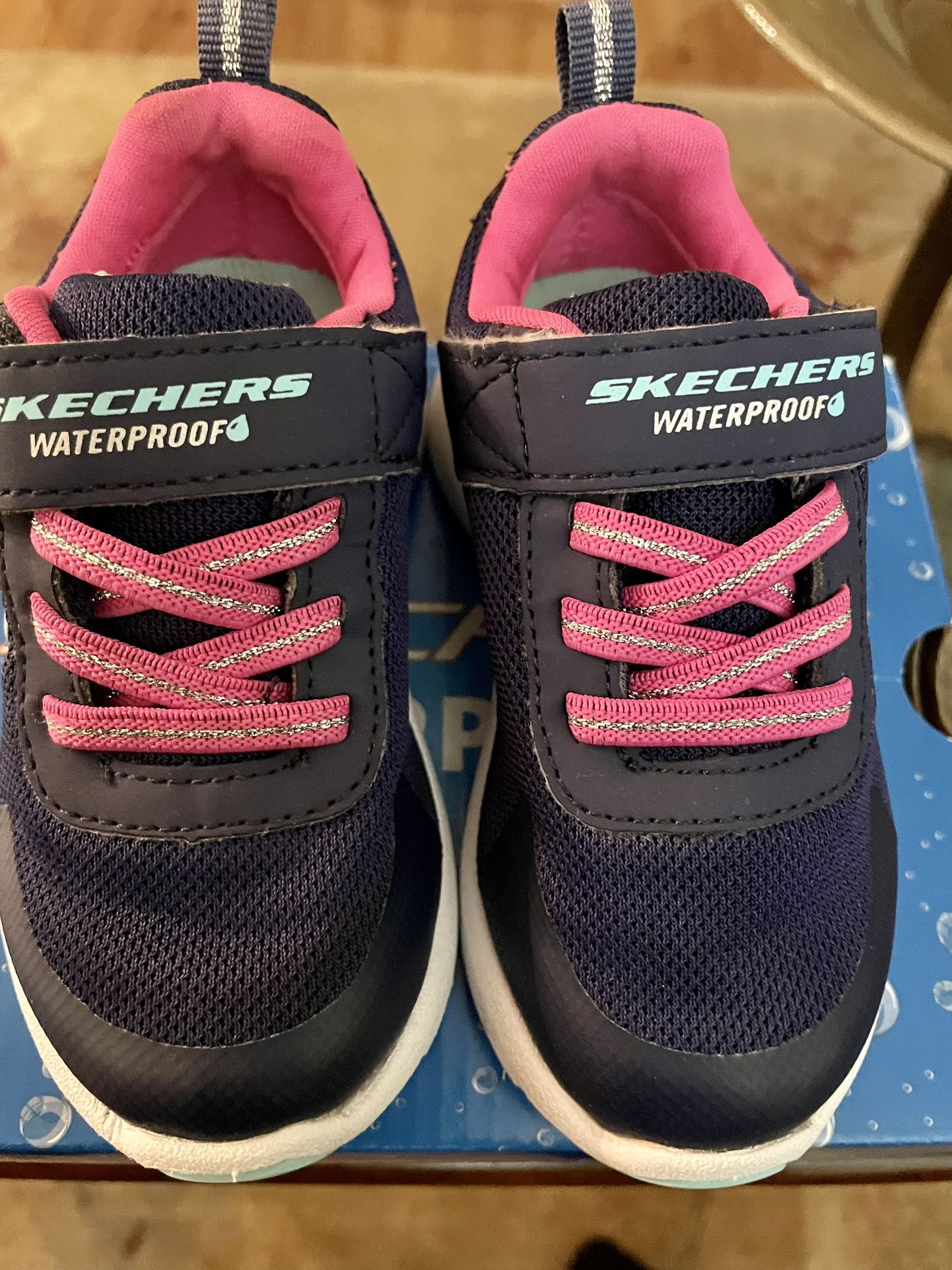 Sketchers Girls Shoes