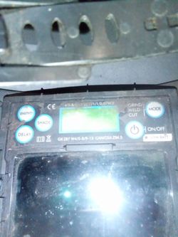 DeWalt Welding helmet self darkening