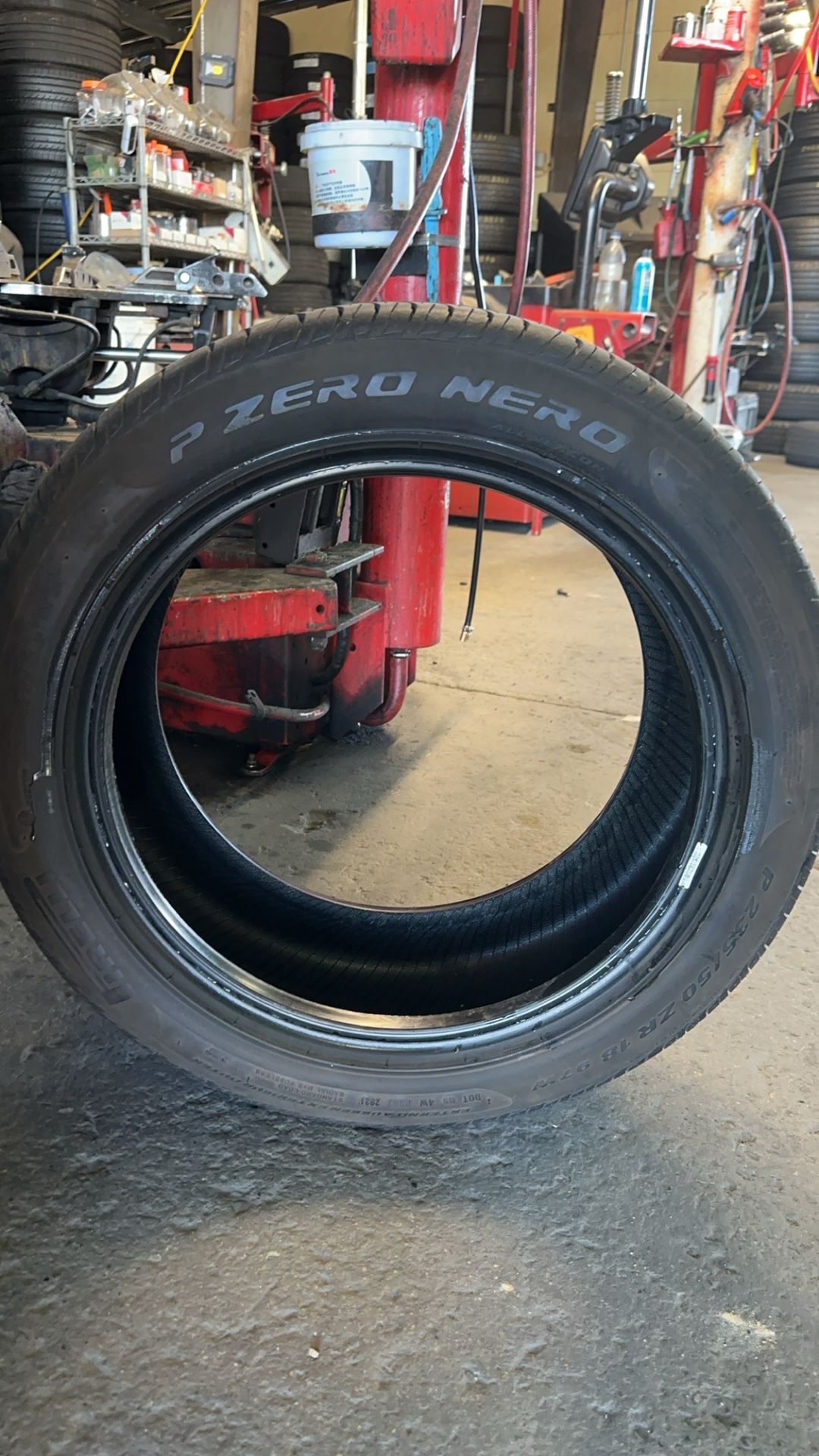 Pirelli 235 50 R18