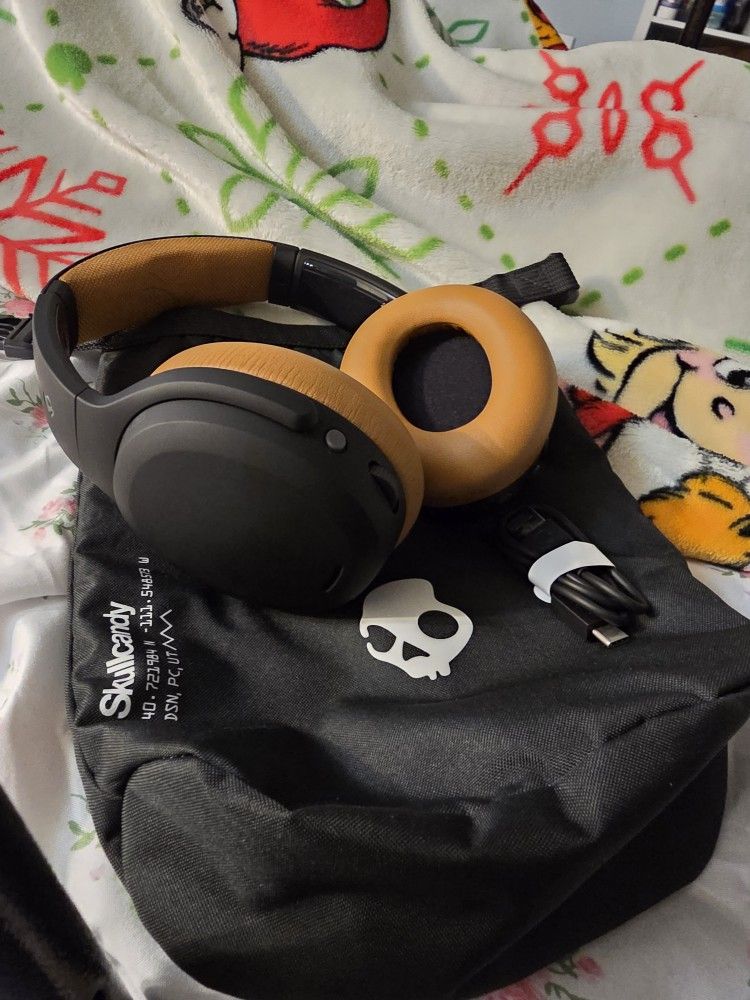 Skull Candy Crusher ANC 2  headphones