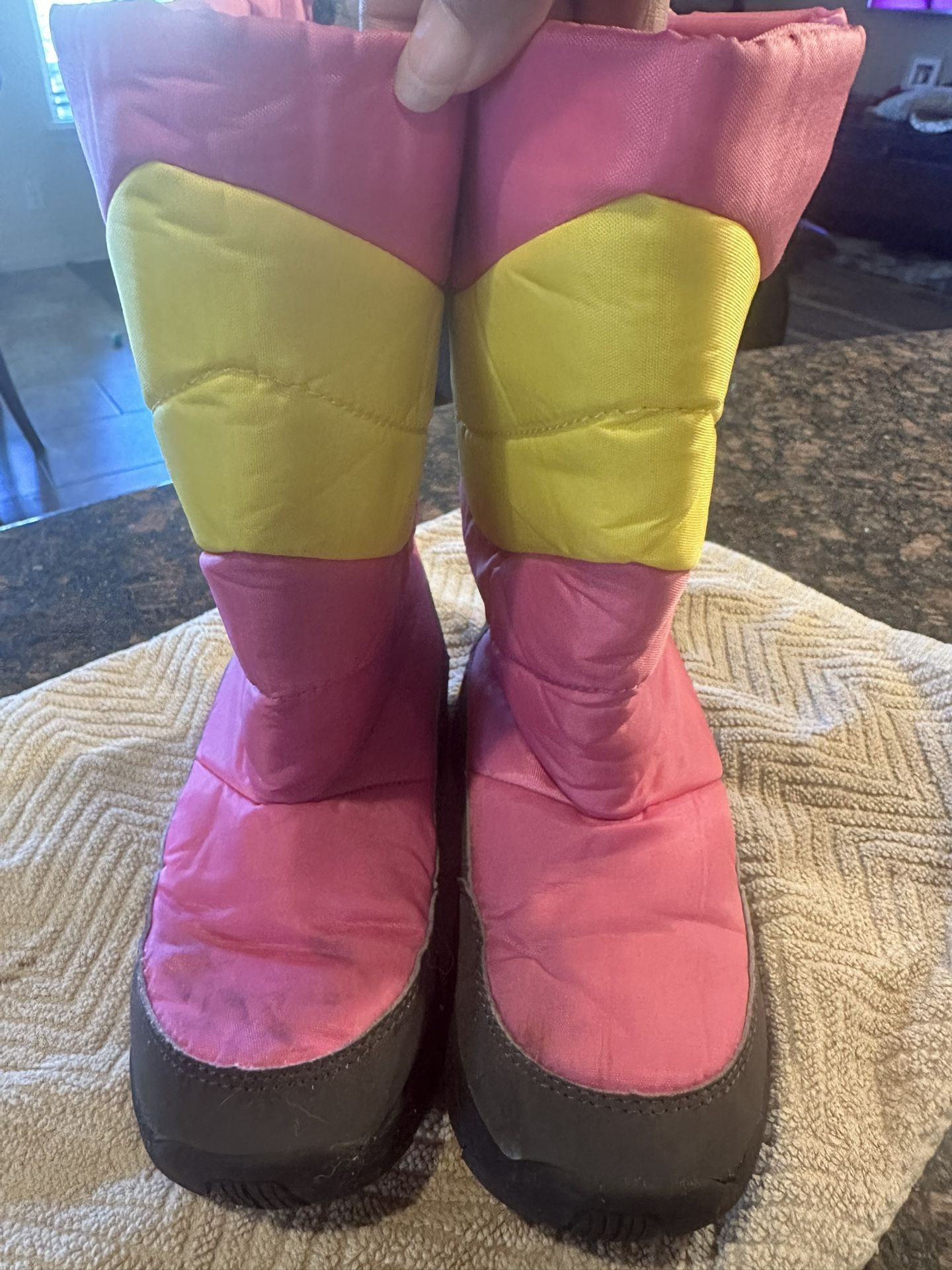 Girls Snow Boots