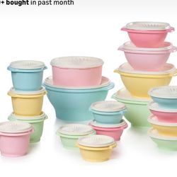 Tupperware set 18 container with lids