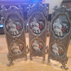 Antique Looking Stand Up Photo Frame 