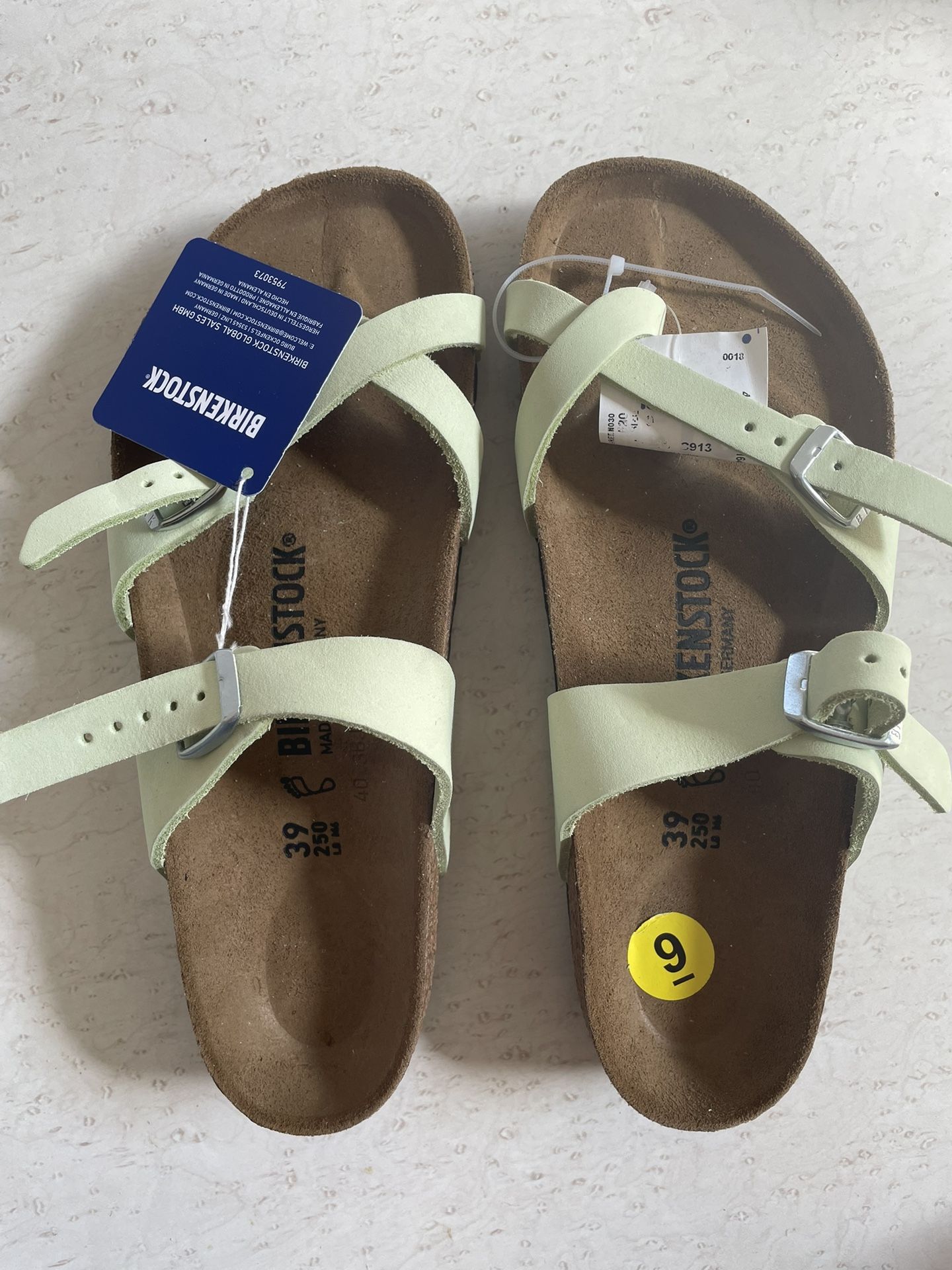NEW Women’s Birkenstock Mayari Sz 36 & 39 Available