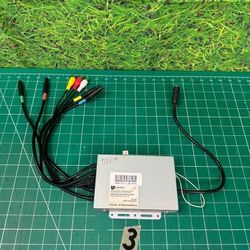 2009 Audi Q7 Wireless FM Interface Box Audiovox 