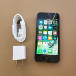 iPhone 5 - GSM UNLOCKED - Like New