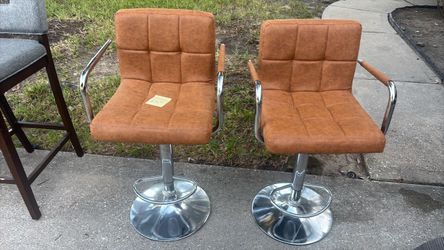 Set of 2 Adjustable Bar Stools with Arms