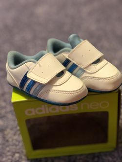 Adidas Neo