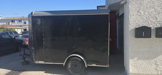 12 Ft Enclosed Trailer 