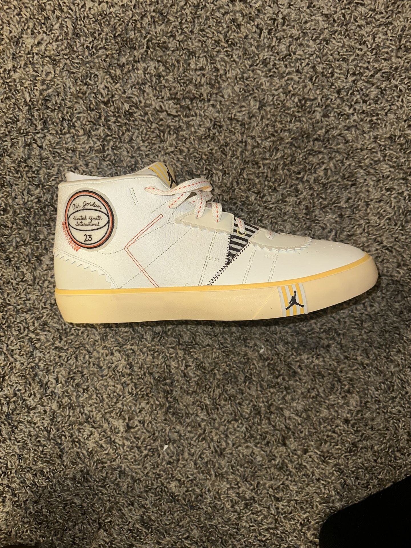 Maison Chateau Rouge Jordan Series Mid Sail