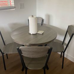 Dining Table plus 4 Matching Chairs