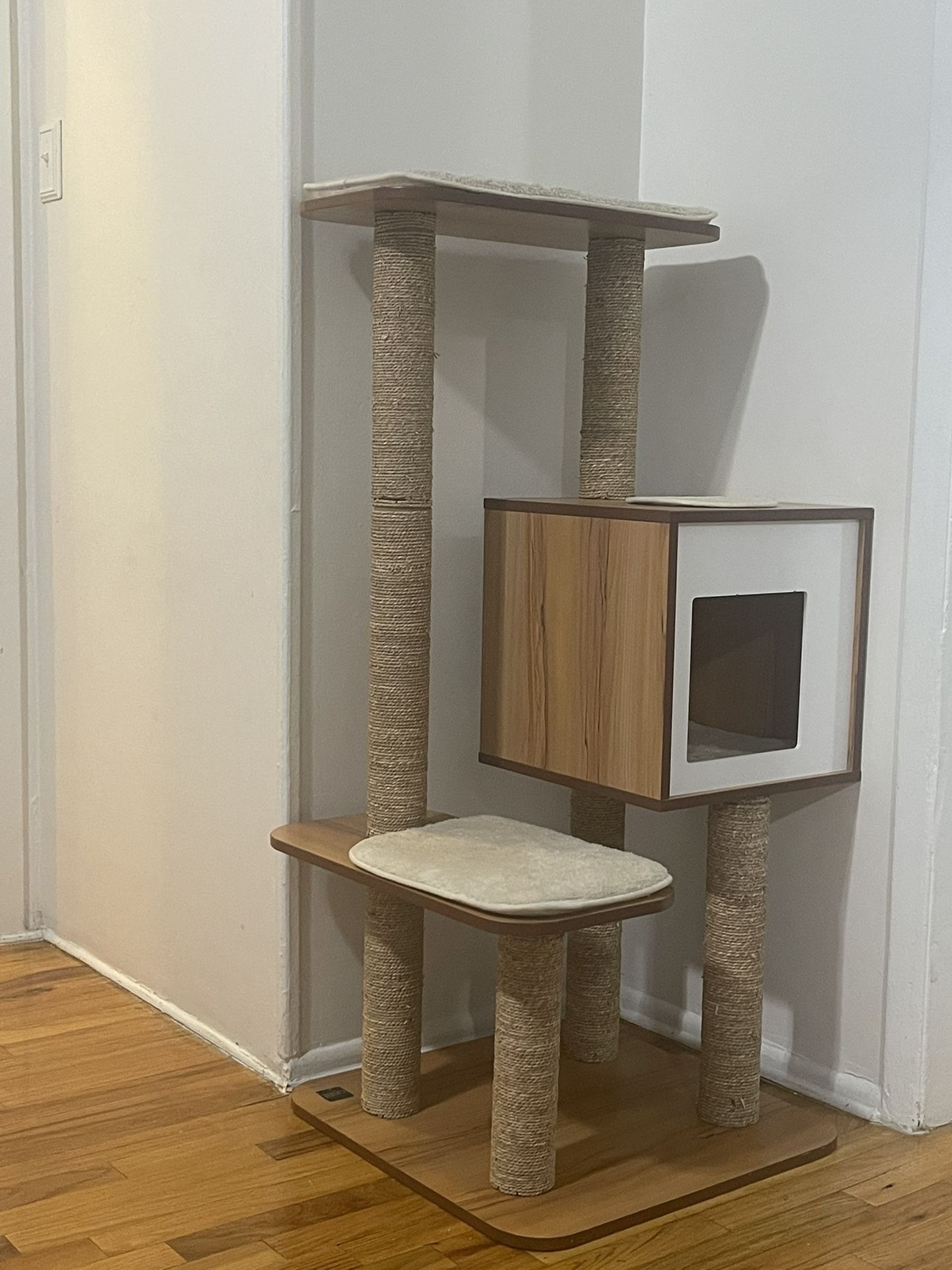 Cats Tree