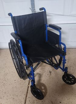 Drive Wheelchair with 18 inch seat (No Leg Rests)