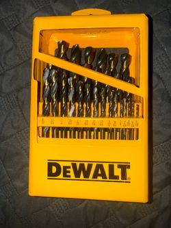 DEWALT 29 Piece Black Oxide Drill Bit Set