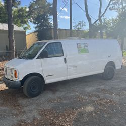 2000 GMC Savana