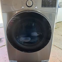 LG Electric Dryer 