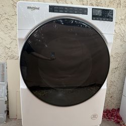 Whirlpool Dryer Good Conditions 