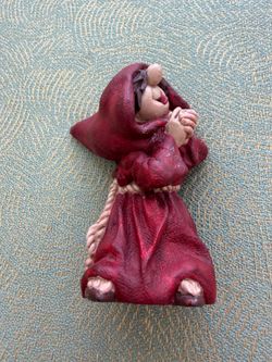 Vintage 1996 Playful Friar Folk Monk by Maureen figurine 3.25” In great condition