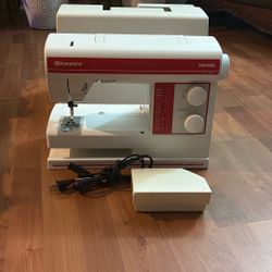 Husqvarna viking sewing Machine 