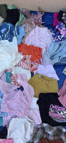 Kids clothing