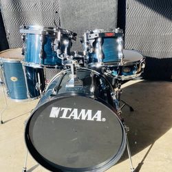 TAMA Rockstar drum set