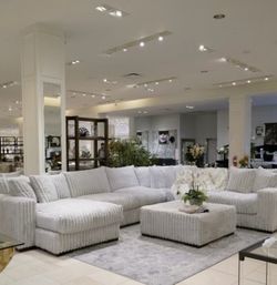 Livingroom furniture- sectionals , 4th of July SALE‼️‼️💥