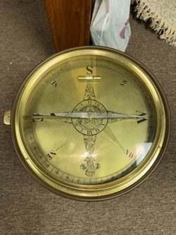 Vintage Decorative Wood & Brass Working Compass Table 24" Tall 14" Diameter