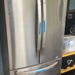 Lg French door Refrigerator 