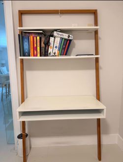 Modern Ladder Desk | Office Desk