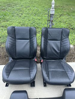 Srt hellcat Challenger Seats