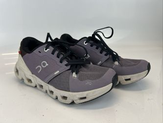 On Cloudflyer 4 Women’s Running Shoes 6.5 Shark/Pearl – Good Condition