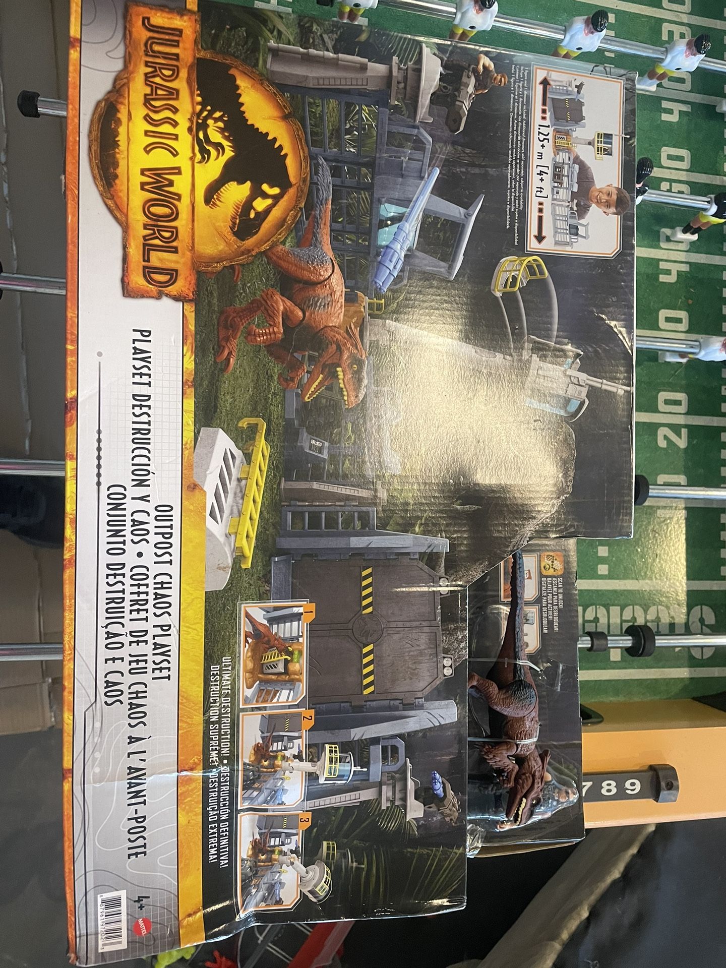 Jurassic World Chaos Outpost
