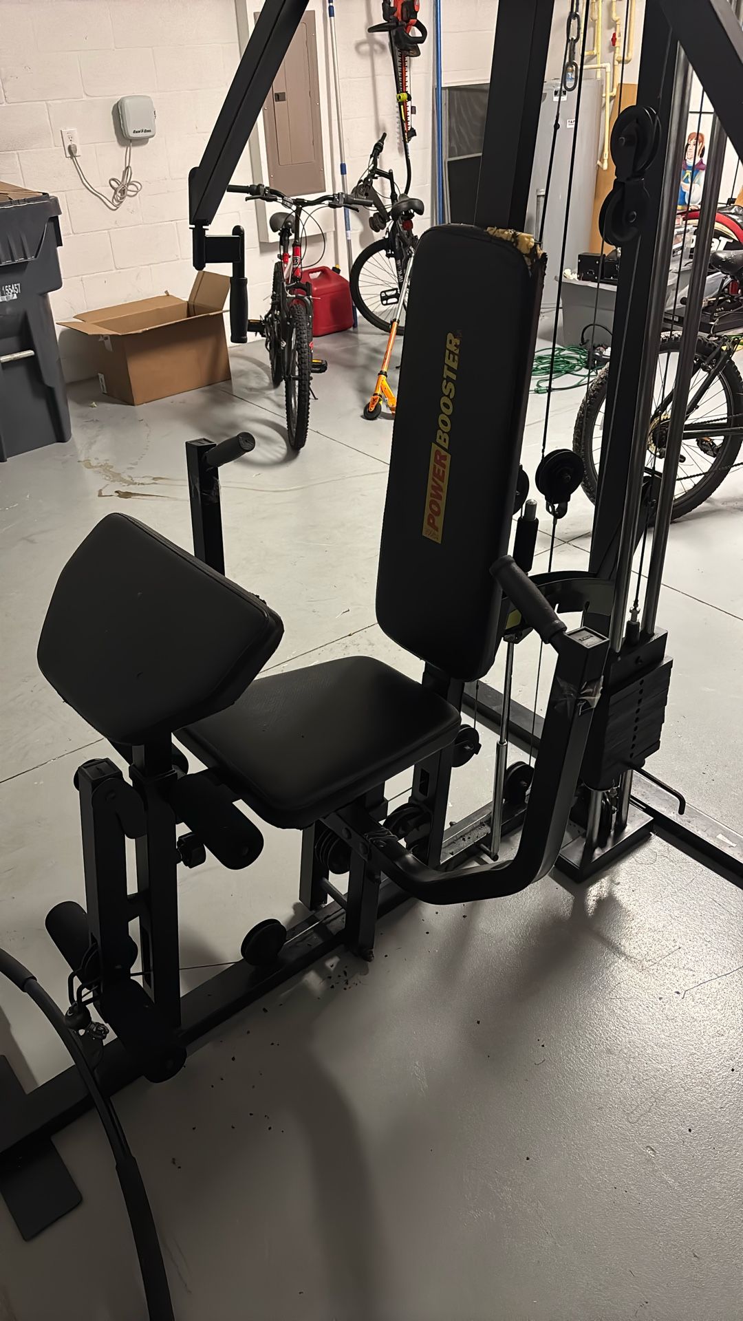 PoweBooster gym 200lbs